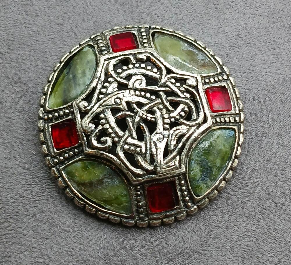 Vintage Signed MIRACLE Celtic Design Brooch